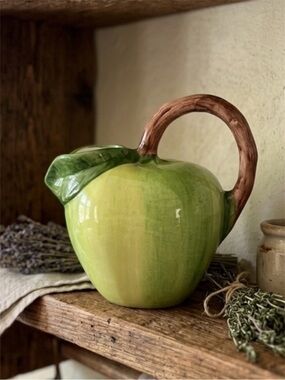 Vintage Italian Capodimonte Handmade Hand Painted Ceramic Green Apple Pitcher